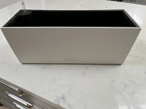 Window Box LECHUZA BALCONERA white Self-watering Indoor and Outdoor Planter - Picture 1 of 9