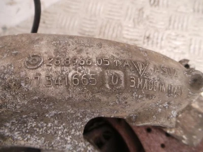 PORSCHE 911 LEFT SIDE HUB 3.6L Petrol 6 [mvr:speed] Manual  99734116504 05-12 - Image 1 of 4