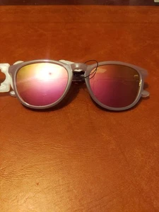 Round Horn Rim Keyhole Sunglasses Womens Fashion Shades Mirror Lens - Picture 1 of 8