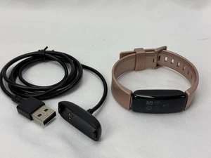 Fitbit Inspire 2 Health & Fitness Tracker, Heart Rate - Black w/ Pink Band - Bild 1 von 7