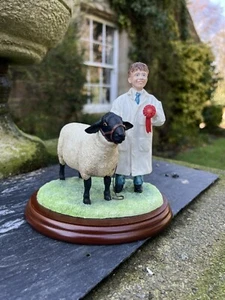 Border Fine Arts Boy & Sheep 'Winning Smile' No.B0341 por A Wall - Imagen 1 de 11