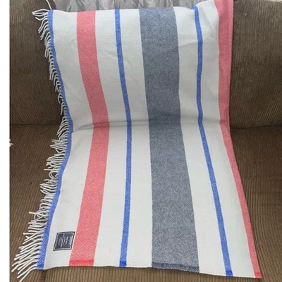 Manta a rayas gris 100 % lana virgen Faribault Woolen Mill Co. + West Elm Foto 1 de 4