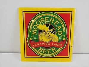 Letrero de vidrio vintage Moosehead Beer Canadian Lager 6” x 6” hombre cave bar cerveza - Imagen 1 de 8