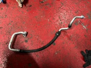 RANGE ROVER EVOQUE Discovery Sport Air Con Conditioning Hose Pipe gj32-19n602-ba - Picture 1 of 3