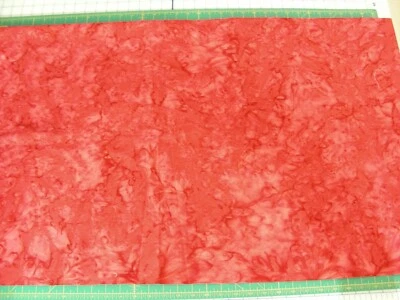 Algodón - Acolchado - Batik - Licuadora roja clavel - 1 1/2 yardas Foto 1 de 3