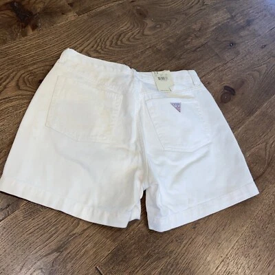 De Colección Nuevo Guess Jeans Pantalones Cortos Mujer Blanco Denim Mamá Años 90 Cintura Alta Cremallera Mosca 32 Foto 1 de 4
