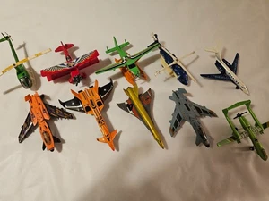 Matchbox KONVOLUT Flugzeug & Jet 10 Stück - Jets, Hubschrauber - Bild 1 von 8
