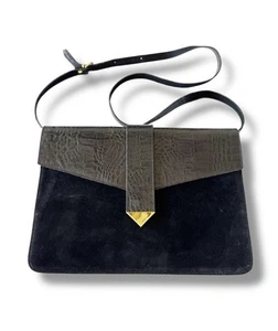 Vintage Woodward & Lothrop Black Suede Envelope Clutch Purse Bag With Strap 80s - Picture 1 of 15