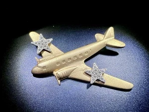 VINTAGE 70's Gold Toned RHINESTONE JEWELED Twin Engine Plane PIN ~ 2" - Picture 1 of 2