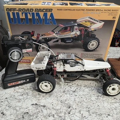 Kyosho Ultima Off Road Buggy (1987) 1:10  7.2V W/ Pulsar Pro-2000 Controller - Image 1 of 4