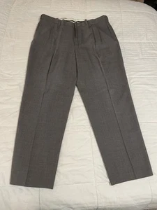 LL Bean Dress Pants Mens 42x31 Charcoal Gray 100% Wool Slacks Pleated Front EUC - Picture 1 of 12
