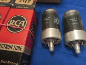 Radio tubes Two RCA 7Q7 NOS - Picture 1 of 1