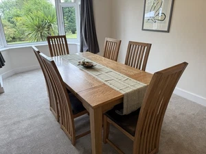 Solid Oak Dining Table with 6 Leather Chairs - Picture 1 of 9
