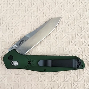 Benchmade 940 Osborne CPM-S30V Stainless Steel Green Aluminum Folding Knife - Picture 1 of 12