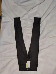 Tsful schwarze Kunstleder-Leggings/Yogahose Größe S (neu mit Etikett) - Bild 1 von 7
