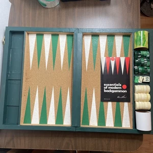 Vintage Crisloid Backgammon Set Green/White Marbled 1.5” Chips w/ Case - Picture 1 of 20