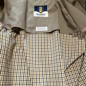Gleneagles trench vintage resistente alle intemperie con fodera a quadri 42 beige - Foto 1 di 8