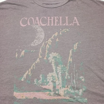 COACHELLA poorly Cropped Top Shirt Cropped Graphic Valley Music Festival Gray XL - Image 1 of 4