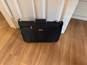 Sehr schöner Kleidersack der Marke Porsche Design / Schwarz - Bild 1 von 7