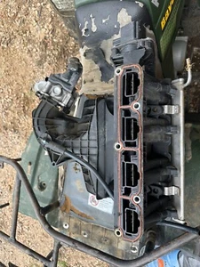 07-17 PATRIOT COMPASS CALIBER SEBRING INTAKE MANIFOLD THROTTLE BODY & FUEL RAIL - Picture 1 of 6