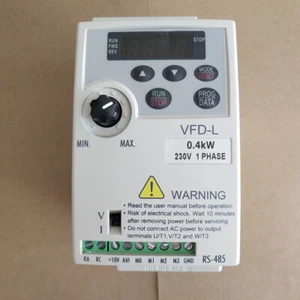 Convertidores de frecuencia para Delta 0,4 KW VFD-L VFD004L21A - Imagen 1 de 4