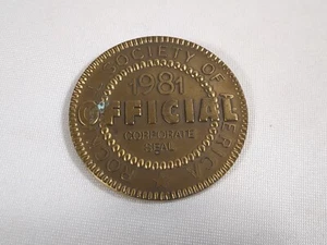 VINTAGE 1981 ROCKWELL SOCIETY OF AMERICA Corporate Seal BRONZE Calendar 2 1/2"  - Picture 1 of 6