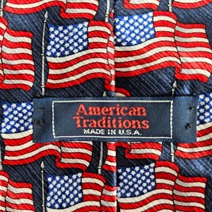 American Traditions Men's Neck Tie Blue 56x4in American Flags Silk Made In USA - Picture 1 of 10