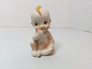 Vtg Unbranded Kewpie Doll Right Sideways Black Eyes Bisque Sitting Japan 3.25"H - Picture 1 of 8