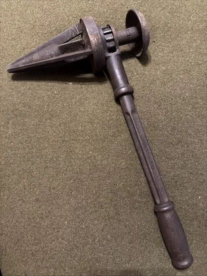 Antique Vintage Ratcheting Pipe Reamer Cast Iron Working USA 🇺🇸 - Image 1 of 4