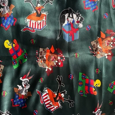 Camisón vintage años 90 Looney Tunes vacaciones de Navidad satinado quimise insectos lucas Foto 1 de 4
