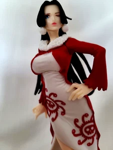 BanPresto One Piece Glitter & Glamours Boa Hancock Winter Style Version A - Picture 1 of 10