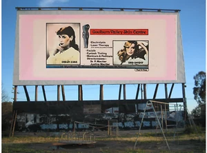 TWILIGHT DRIVE IN THEATRE GLASS AD SLIDE - GV SKIN CARE SHEPPARTON - FREE POST - Picture 1 of 2