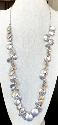 Joan Rivers 34" Metal Disc and Glass Bead Chain Necklace - Silver Color - NWT - Изображение 1 из 4