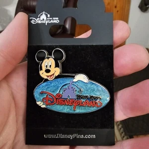 2014 DISNEY - MICKEY MOUSE - CASTLE PIN HKDL HONG KONG BLUE LOGO - Picture 1 of 17