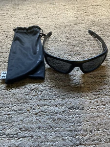 Under Armour Power Sunglasses Gray Lens w/Pouch - Excellent Cond. - Picture 1 of 10