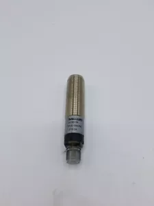 Balluff Photoelectric LASER Sensor BOS 18M-PA-LD10-S4 - Picture 1 of 4
