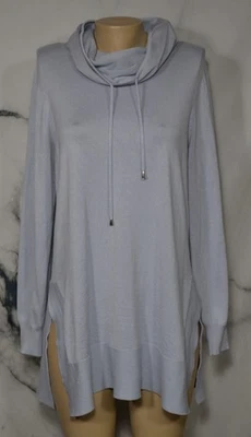 Suéter CYRUS Azul Claro Ligero Cordón Capucha Cuello Mangas Largas Grandes Foto 1 de 4