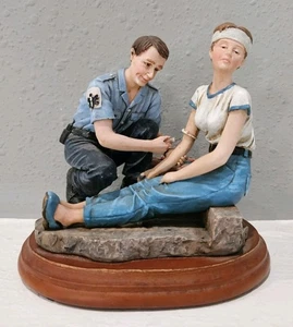 Figura Medics of Valor EMS Vanmark 1998 Curbside Manner EM93022 edición limitada 5,5 - Imagen 1 de 11