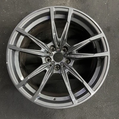 Front BMW M4 M3 OEM Wheel 18” 2021-2024 Factory Rim Original 36108093830 86604 - Image 1 of 4
