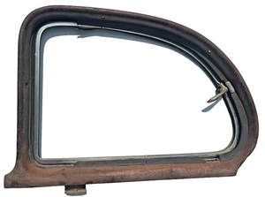 1942 41 40 LINCOLN ZEPHYR CLUB COUPE RH REAR QUARTER GARNISH MOLDING VENT WINDOW - Picture 1 of 14