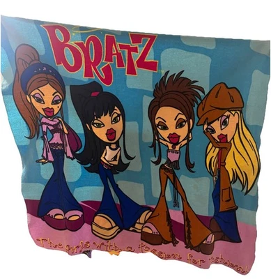 Manta polar Bratz 2004 vintage niñas con pasión por la moda MGA Foto 1 de 4
