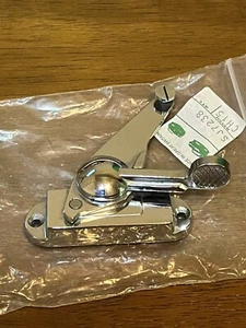 Conjunto de cierre de luz de ventana trasera Jaguar XK derecha FHC OEM 439751 - Imagen 1 de 11