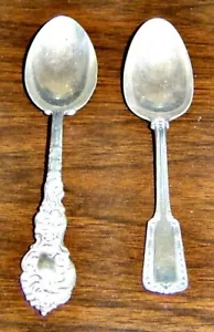Coppia di cucchiai vintage in argento sterling: 2 once Avd: fusione circa $ 50 - Foto 1 di 1