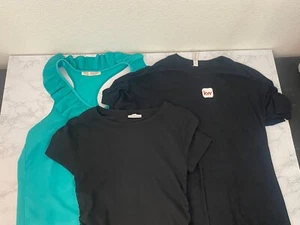 SO Kohls Prevett KW Tops Womens M Lot Of 3 Ruched Ruffle T Shirts Green Black M - Picture 1 of 10