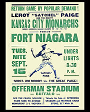 KC Monarchs (Satchel Paige) Vs. Fort Niagara in Buffalo NY 1942  - 8 x 10 Photo