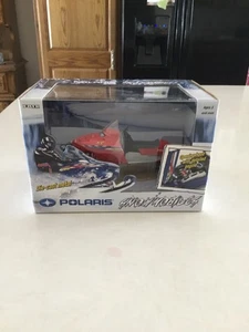 2000 Ertl Polaris XC 600 Die Cast Model Snowmobile 1/18 Scale Red 13163 NIB - Picture 1 of 6
