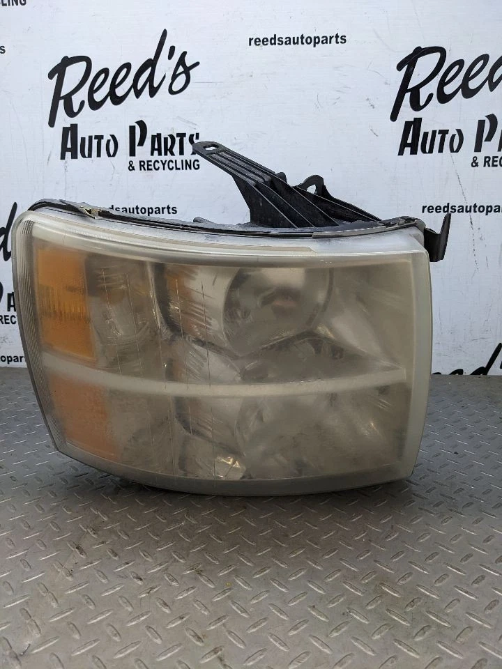 Правая фара для пассажира подходит для пикапа 07–14 SILVERADO 2500 1127779 - Изображение 1 из 4