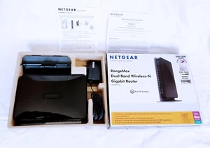 Netgear N600 WNDR3700  300 Mbps 4-Port Gigabit Wireless N Router - Picture 1 of 7