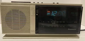 Panasonic Accu-Set Radio AM/FM Reloj Despertador Digital RC-6310 Piezas Reparación - Imagen 1 de 7