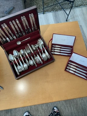 73 Piece Godinger Olde Copenhagen Acorn Silver Plate Set - Image 1 of 4